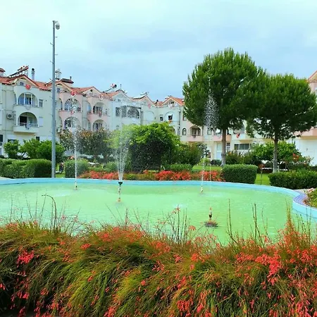 Апартаменты 2+1 На Первой Линии Моря В Кемере. Kemer